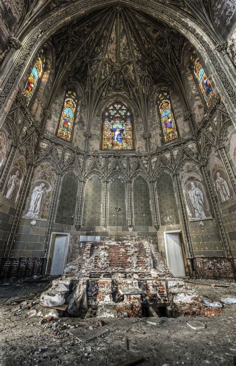 They stood, and earth's foundations stay; 10 Inspirational Quotes About Exploring Abandoned Places ...