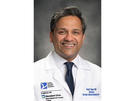 Valley Welcomes Internationally Recognized Interventional Cardiologist