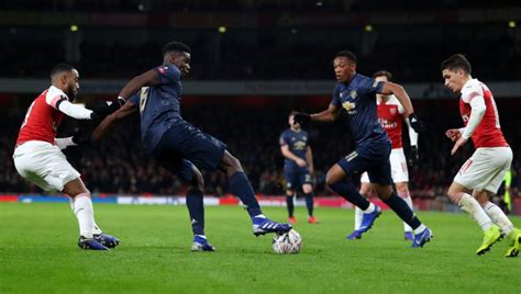 The official website of manchester united football club, with team news, live match updates, player profiles, merchandise, ticket information and more. Arsenal vs Man Utd Preview: Where to Watch, Live Stream ...