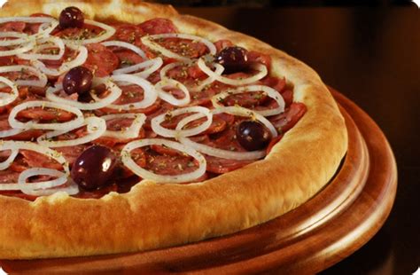 Pizza De Calabresa Faça Você Mesma A Sua Pizza Vovó Zita Receitas