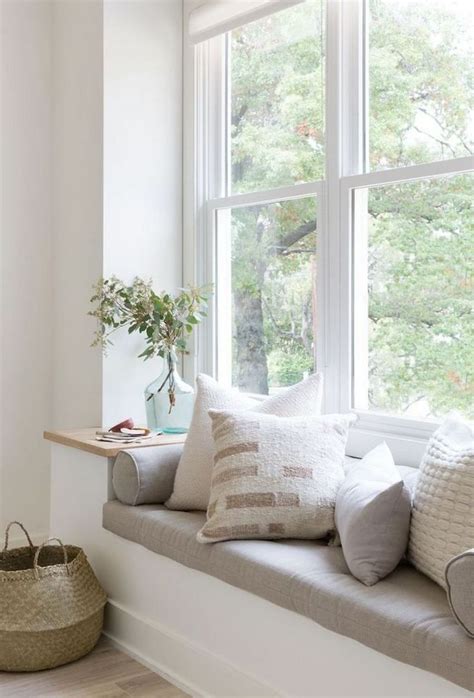 13 Astonishing Window Seat Designs That Are Must Have In Your Dream