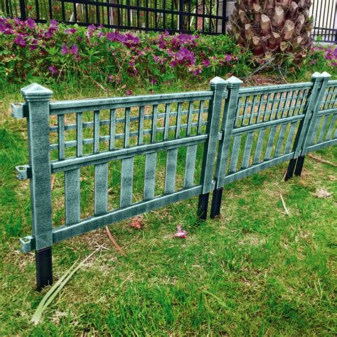 4 Pack Plastic Fence Panels Garden Lawn Edging Plant Border Landscape