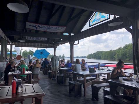 Great Place To Dine By The Water Not At The Shore