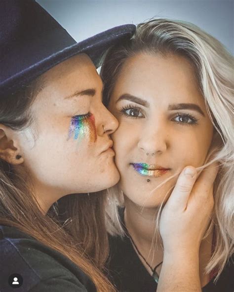 50 lesbian instagram accounts you need to follow in 2020 our taste for life