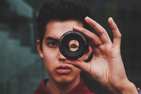 10 Creative Self Portrait Techniques That Will Inspire You To Create
