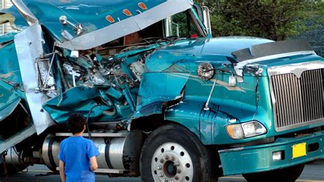 How To Protect Yourself After A Big Truck Accident Stewart Bell Pllc