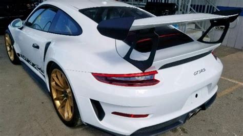 Wrecked 911 Gt3 Rs Could Be A Great Reclamation Project Rennlist