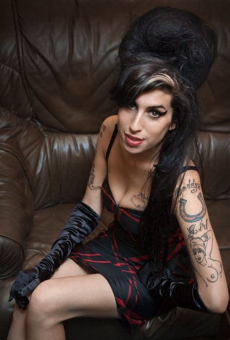 Browse 11,687 amy winehouse stock photos and images available, or start a new search to explore more stock photos and images. Amy Winehouse Fotos (57 de 678) | Last.fm | Amy winehouse ...