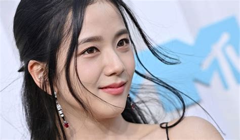 Korean Female Beauty Standards Popular Features In Korea