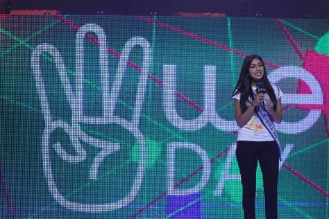 we day vancouver 2014 11 powerful quotes that will inspire you huffpost british columbia