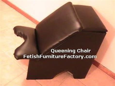 Mature Facesitting Chair Oral Worship Face Sitting Stool Femdom