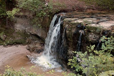 15 Amazing Waterfalls In Texas The Crazy Tourist 2022