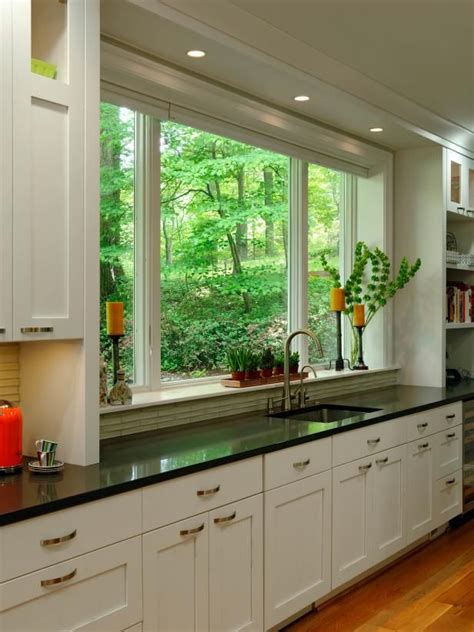 Kitchens are the heart of the home for today's casual entertaining culture, so make sure yours looks its best with polished window treatments. Kitchen Window Ideas: Pictures, Ideas & Tips From HGTV ...