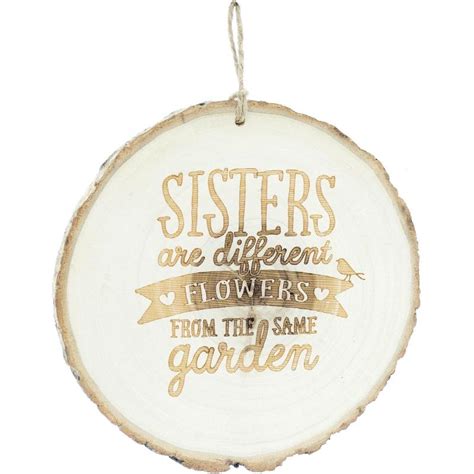 ماركة غير محددة زخرفة خشبية Sisters Are Different Flowers فن زخرفي مكتبة جرير السعودية