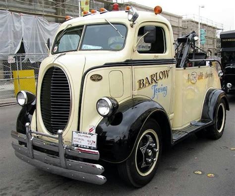 Vintage Tow Truck Dream Car Garage Pinterest