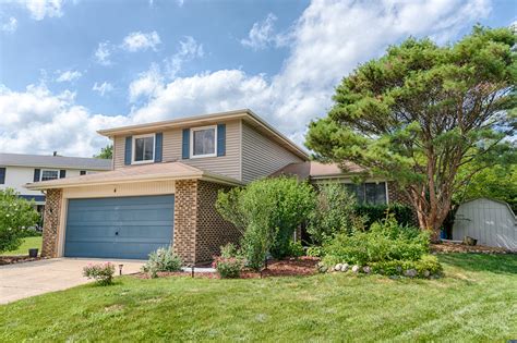 By david spencer, show me real. 4 Swallow Court, Woodridge, IL 60517 | john greene Realtor