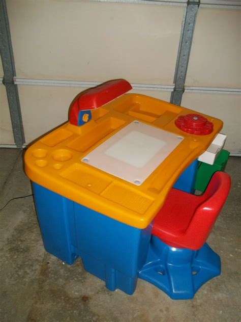 Little Tikes Lighted Tracing Art Desk With Chair Local Pickup Only