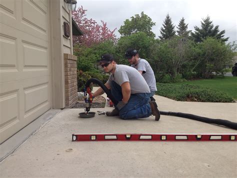 Diy Concrete Leveling Foam : Commercial Mudjacking - Mudjacking