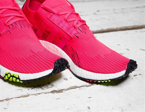 Not only is the bright red contrasted with black detailing a great look for the. adidas Originals Nmd Racer Primeknit Pink for Men - Lyst