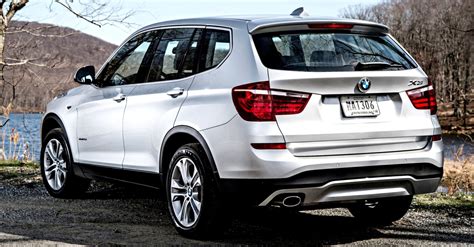 Select up to 3 trims below to compare some key specs and options for the 2015 bmw x3. 2015 BMW X3 xLine vs M Sport, Pricing + Specs with 100 New Real-Life Photos