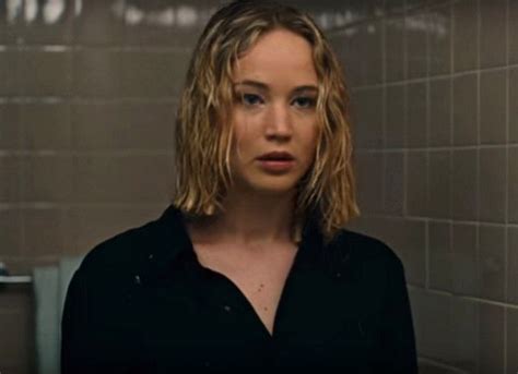 Jennifer Lawrence Chops Off Her Hair In First Full Trailer For Joy