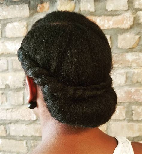 Nothing beats the versatility of medium length hair. 35 Protective Hairstyles for Natural Hair Captured on ...