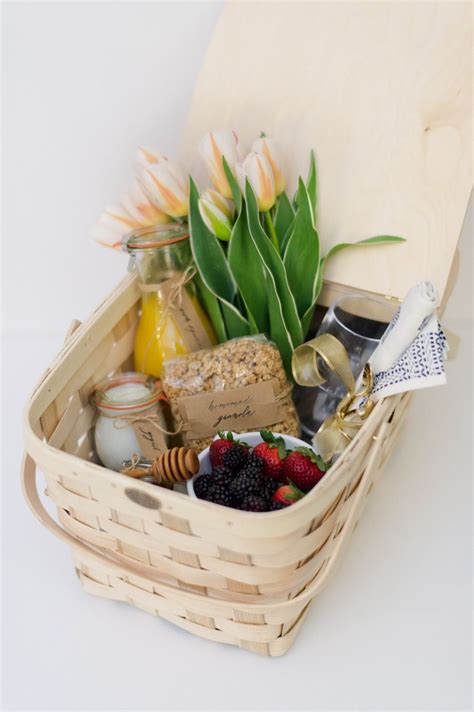 Prime delivery for holiday men and women: undefined | Breakfast basket, Picnic basket food, Yogurt ...