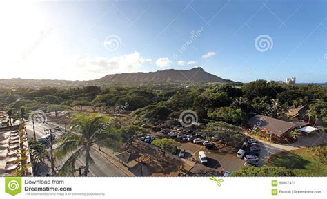 Playa De Waikiki Y Pista Del Diamante Foto Editorial Imagen De Wikiki