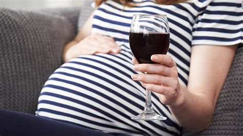 Drinking Or Smoking While Pregnant Affects Newborn Brain Development Cnn
