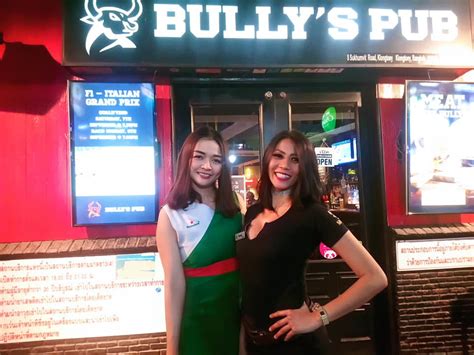 bully s bangkok start the night with awesome drinks and