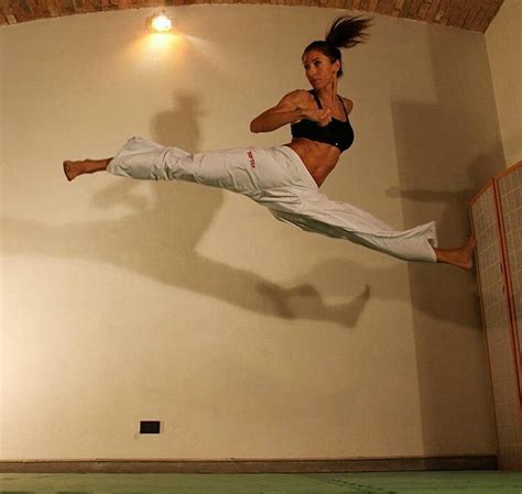 Pin By Rach Bickmore On Indomitable Women Martial Arts Women