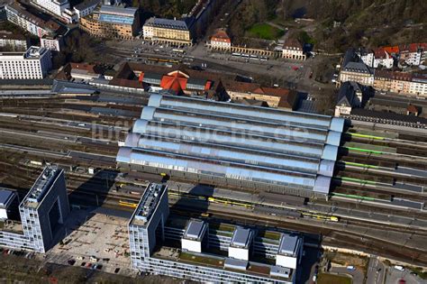 Karlsruhe Aus Der Vogelperspektive Hauptbahnhof Der Deutschen Bahn In