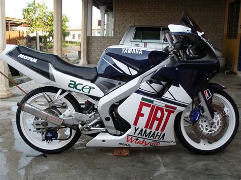 Boleh bantu tak tuk projek penulisan sy.? Below 300cc: Yamaha TZM 150cc