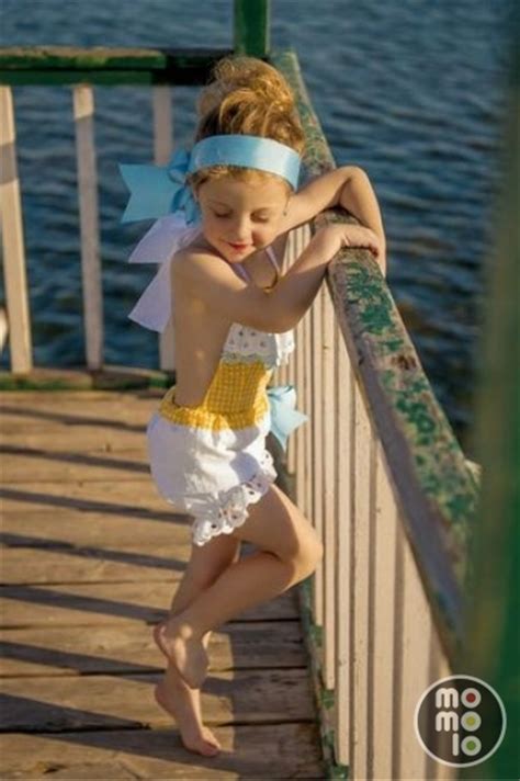 Go out with a coordinated look and show real fashion complicity between mother and child. Girl clothing: Swimwear | Bebés Chic | MOMOLO kids fashion ...