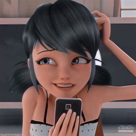 Icon Marinette Dupain Cheng Em 2021 Personagens