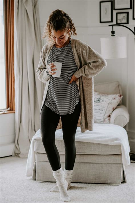 Comfy Outfits For Home 3 Cute And Cozy At Home Outfit Formulas The Art