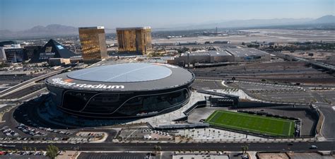 Fans Raiders Reunion Historic Day For Allegiant Stadium As Nfl