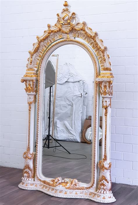 Miroir royal 248x136cm en bois blanc doré Olivet - classic ...