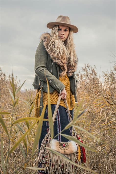How To Style Boho In Winter Bohemian Winter Outfits Bohemian Style