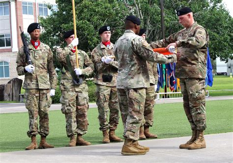 Pilot Program 123rd Division Signal Battalion Deactivates Article