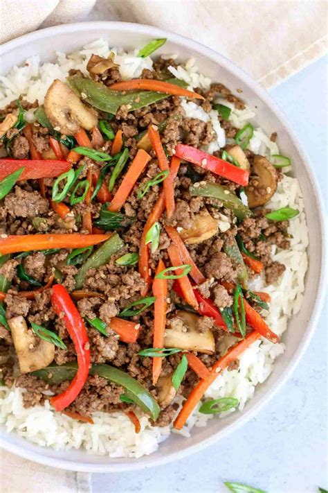 It cooks in under 30 minutes, is rich in flavors and reheats amazingly well. Ground Beef Stir Fry - Valentina's Corner
