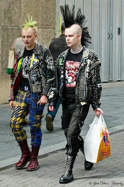 Rooted in 1960s garage rock, punk bands rejected the perceived excesses of mainstream 1970s rock. Pin by Joey Bradshaw on Punk Style | Punk outfits, 80s ...