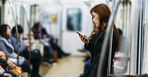 Japanese Women Are Using An App To Stop Groping On Trains
