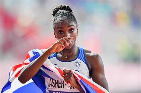 European Championships Athletics 17th August 2022 Dina Asher Smith Suffers Cramp In 100m