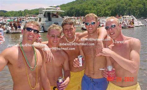 Party Cove Nudes Throughout Lake Of The Ozarks Party Cove Nude Sex Images Telegraph