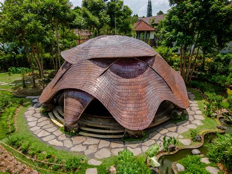 Alchemy Yoga Center: Balancing artistry and technique | FuturArc