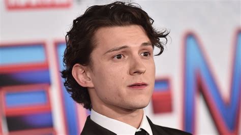 Why Tom Holland Doesnt Like Hollywood