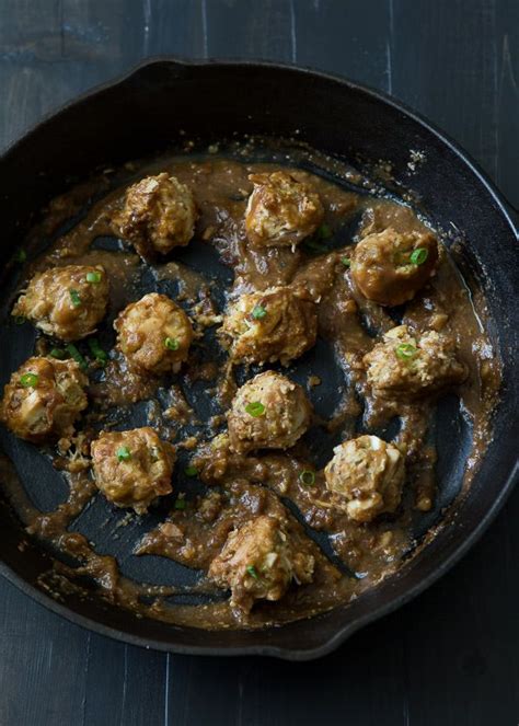 For some added texture, you can toss in some cornbread, or rolls, cubes of soft pretzel, or focaccia, whatever you like. Turkey dressing meatballs | Recipe | Thanksgiving leftover recipes, Leftovers recipes, Turkey ...