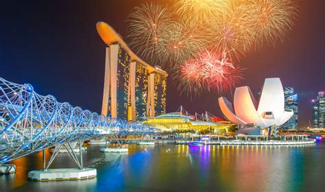 We finally have news about how this singapore prime minister, lee hsien loong waves as he arrives during the national day parade. Where to watch the fireworks on Singapore's National Day ...