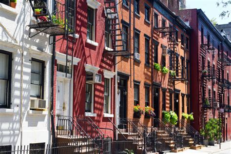 Neighborhood Guide What You Should Be Doing In Nycs East Village